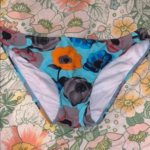super cute bikini bottoms